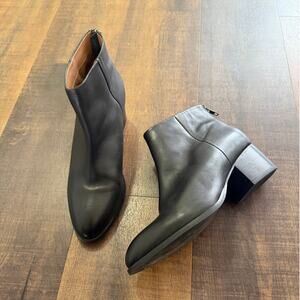Seychelles Black Leather Ankle Boots Women’s 9.5